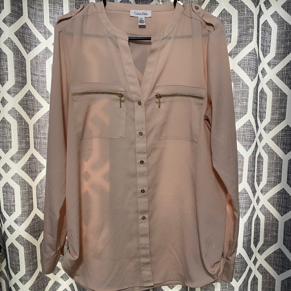 Calvin Klein blush button down with gold buttons and accents